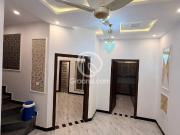 1 Kanal House for Sale