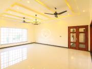 1 Kanal House for Sale