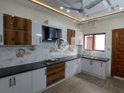 1 Kanal House for Sale