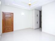 1 Kanal House for Sale