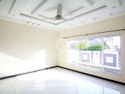 1 Kanal House for Sale