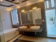 1 Kanal House for Sale