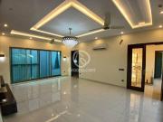 1 Kanal House for Sale