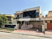 1 Kanal House For Sale