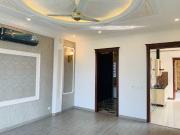 1 Kanal House For Sale