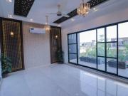 1 Kanal House for Sale