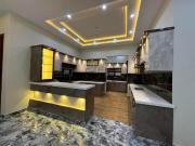 1 Kanal House for Sale