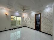 1 Kanal House for Sale