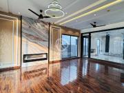 1 Kanal House for Sale