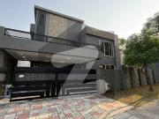 10 Marla House For Sale in Very Reasonable Price in DHA...