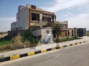 1 Kanal House For Sale On Main Bullevard Of The Town.... 1 Kanal House For Sale On Main Bullevard Of The Town....