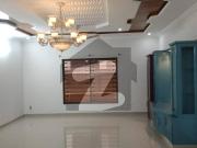 1 Kanal House Like Brand New Available For Rent