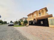 1 Kanal House On Ideal Location Direct Approach From Dha...