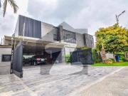 1 Kanal Lash Green Lawn + 2 Kanal Brand New Luxury Ultra...