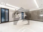 1 kanal like brand new designer house for rent near park...