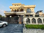 1 kanal like brand new full house available for rent in...