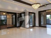 1 Kanal Lower Portion In DHA Phase 4 For rent