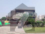 1 Kanal Luxurious Modern House Available For Rent in DHA...