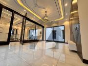 1 Kanal Luxurious On Bungalow Top Location For Sale in...