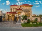 1 Kanal Luxury Spanish Home Prime Location & Elegant...