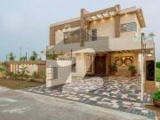 1 kanal modern designe top location bungalow dha lahore