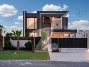 1 Kanal Most Beautiful Outstanding Luxuries Bungalows...