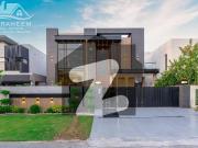 1 kanal original mzahar design bungalow for sale near to...