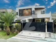 1 Kanal Silghtly Used Modern House For Sale In Becon...