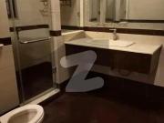 1 kanal single story independent house 3 bed 4 washrooms...