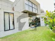 1 Kanal Slightly Used Designer House Up for sale in dha2...