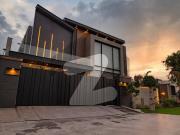 1 Kanal Slightly Used Full Furnished House For Sale...