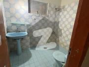 1 Kanal Slightly Used Modern Design House For Rent In...