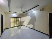 1 Kanal Slightly Used Modern Design House For Rent In...