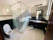 1 Kanal Slightly Used Modern Design House For Rent In...
