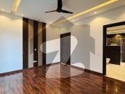 1 Kanal Slightly Used Modern Design House For Rent In...