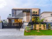 1 Kanal Top Quality Build Luxurious Beautiful Bunglow...