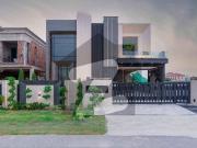 1 Kanal Top Quality Build Luxurious Beautiful Modern...