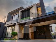 1 Kanal Top Quality Build Luxurious Beautiful Modern...