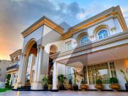 1 Kanal Top Quality Build Luxurious Beautiful Royal...