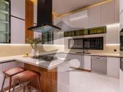 1 Kanal Top Quality Build Luxurious Beautiful Modern...