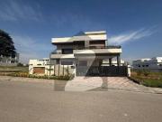 1 Kanal Triple Unit Owner Built House For Sale