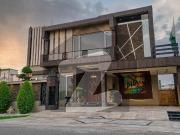 1 Kanal Ultra Luxury Semi Furnished Park Facing Home for...