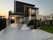 1 Kanal Ultra Modern Brand New House Available For Rent...