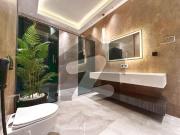 1 Kanal Ultra Modern Luxury House Available For Sale...
