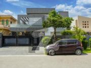 1 Kanal Well Maintained Modern Bungalow For Rent In...