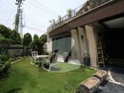1 Kanal Well Maintained Modern Bungalow For Sale In...