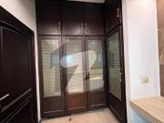 1 kanal well maintained modern bungalow for sale phase 5...