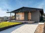 1 Karkarook Road, Rye