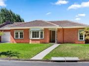 1 Kooyong Court, Leabrook, SA 5068