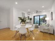 1 Livingstone Street, Yeerongpilly, QLD 4105